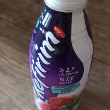 Altınkılıç Kefirim Marka Kefir De Tat Ekşiliği Ve Suyun Dibe Çökmesi