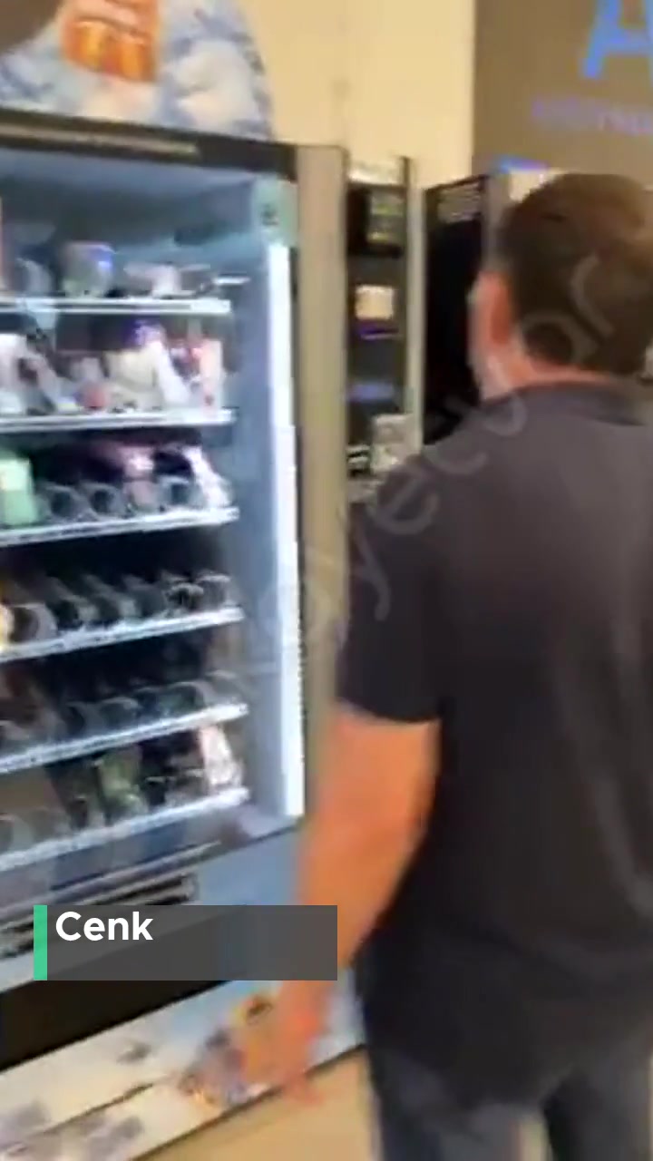 Çam Sakura Şehir Hastanesi Kahve Ve Yiyecek Otomatları Sıkıntılı! videonun kapak resmi