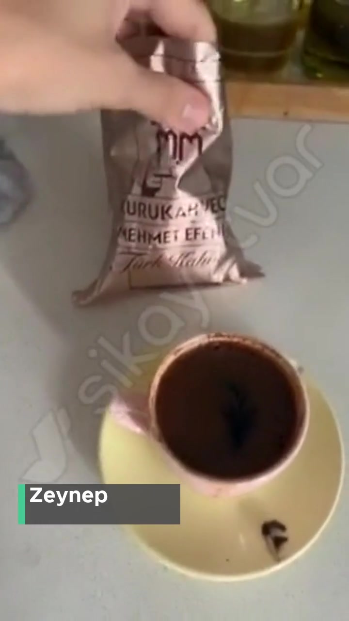 Kurukahveci Mehmet Efendi Kahveden Kurt Çıktı! videonun kapak resmi