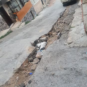 İzmir Doğalgaz Mağdur Ediyorlar Gelip Yapmıyorlar, Bekliyoruz!