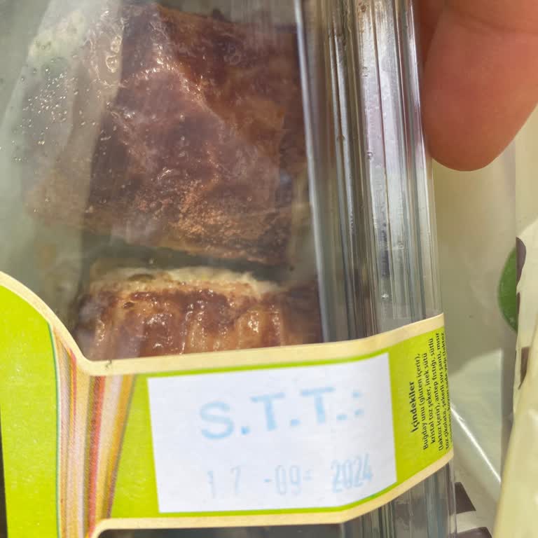 Tatbak Gıda Şubesinde İlgisiz Personel Ve Bayat Ürün Sorunu