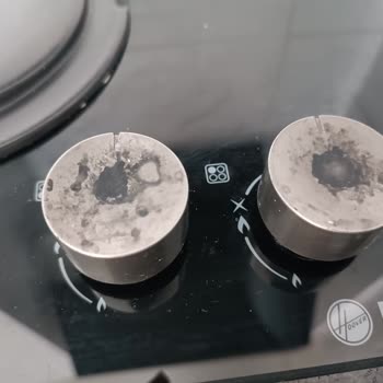 Hoover Ocak Düğmelerinin Üzerinde Renk Atması