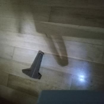 30 TL Lik Kırılan Mobilya Ayağını Değiştirmeyen Doğtaş