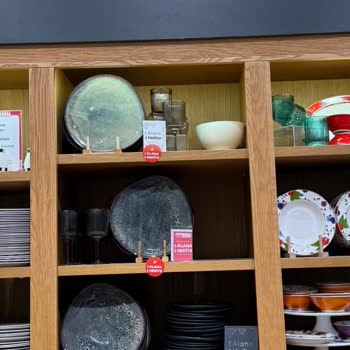 Karaca Züccaciye Karşıyaka Hilltown Mağazasında Etiket Ve Kasa Fiyatı Uyuşmazlığı