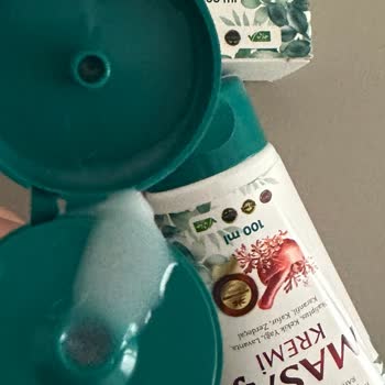 Zühre Ana Masaj Kremi Ambalaj Değişimi Ürünü Bozdu Mu?