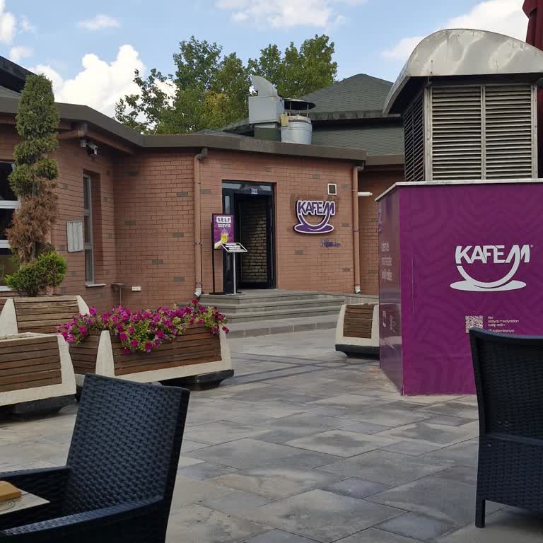 Kafem Konya Kafem Nisantasi Eleman Saygısızlığı