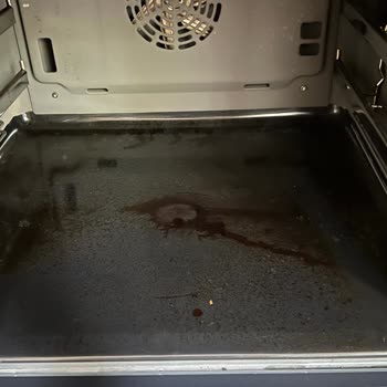 Siemens Ev Aletleri Kendi Kendini Temizleyen Fırın Lekeleri Çıkarmıyor