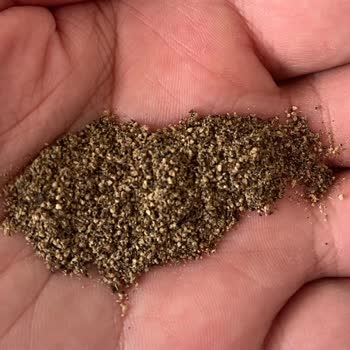 Baharatlar Ve Diğer Ürünler Problemli. Tuğba Kuruyemiş Bakırköy Şubesi