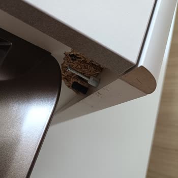 Doğtaş Konsol Ve 3 Lü Koltuk Yanlış Kuruldu Ve Günlerdir Bekliyorum.