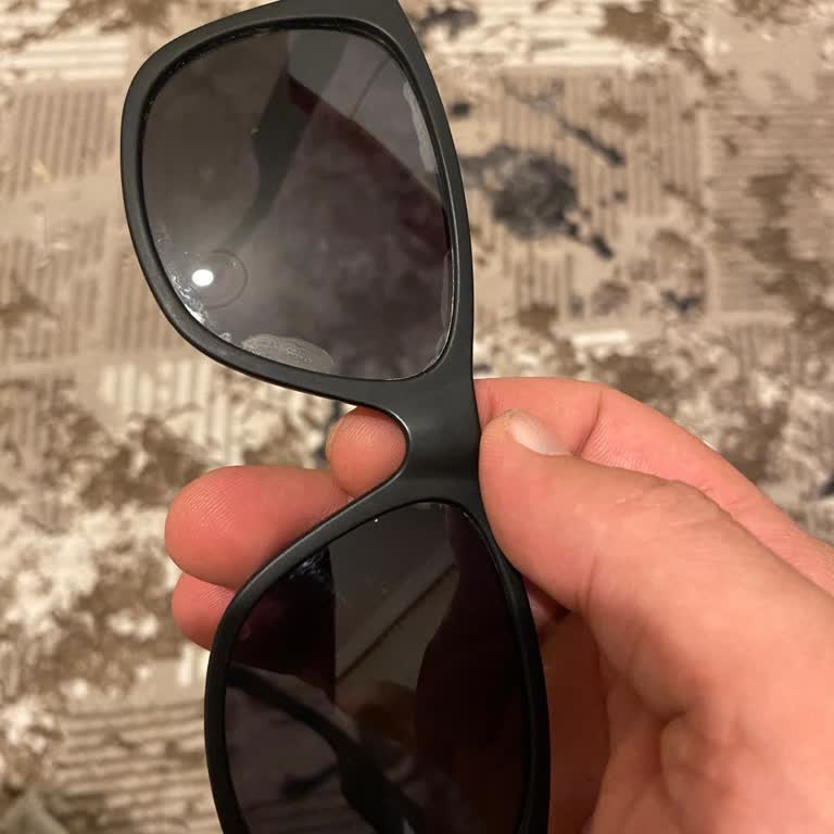 Atasun'dan Aldığım Gözlükte Soyulma Sorunu