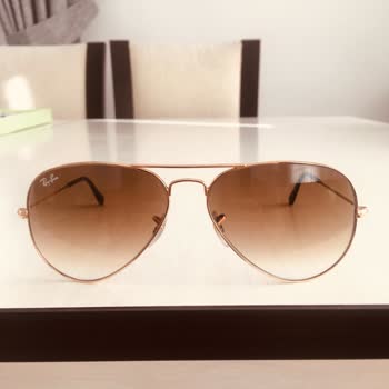 Rayban Güneş Gözlüğü Sapındaki Soyulma Sorunu