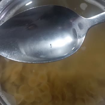 A101 Aldığım Makarna İçinden Böcek Çıktı