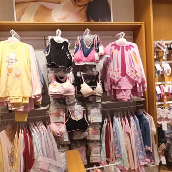 Penti Yanıltıcı Kampanya Bilgisi Ve İlgisiz Mağaza Personeli