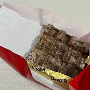 Yemeksepeti'nden Aldığım Ülker Çikolata Bozuk Çıktı!