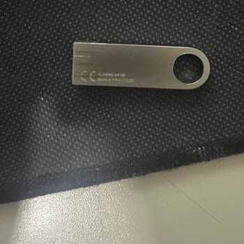 S-Link USB 2. Kullanımda Kilitleniyor