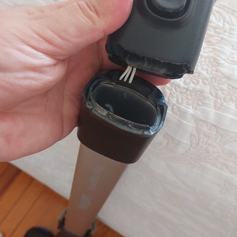 PHILIPS Ev Aletleri Philips Xc 7043 Başlık Sorunu