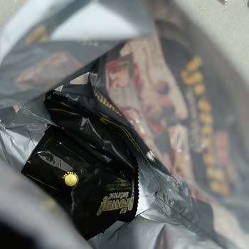 Eti Gıda Eti Browni Intense Ürünü Bozuk
