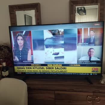 Arçelik LCD TV'de Görüntü Problemi: Çizgiler ve Bozulmalar