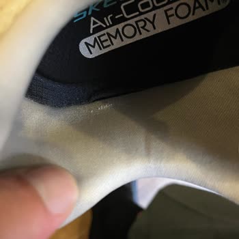 Skechers İç Astar Yırtığı