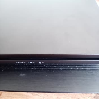 Monster Laptop Şarj Olmama Sorunu