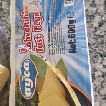 Ayça Süt Ürünleri Buzdolabında Şişen Peynir Şikayeti