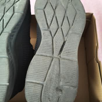 Skechers Ayıplı Ve Kalitesiz Ürün Satıyor