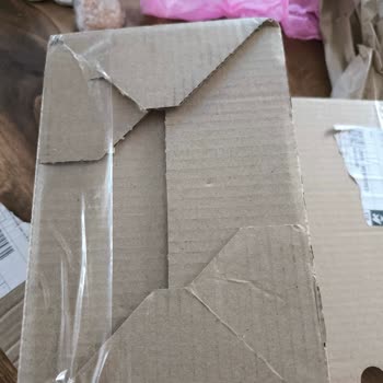 Kargoist Firması Paketimi Boş Teslim Etti