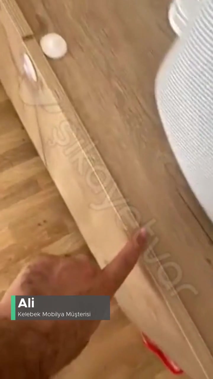 Kelebek Mobilya Servis Elemanının Üslubu! videonun kapak resmi