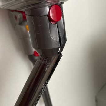 Dyson Garantisi Devam Eden Ürünün Parçasını 2 Aydır Göndermiyorlar
