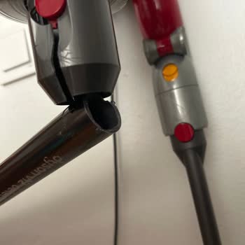 Dyson Garantisi Devam Eden Ürünün Parçasını 2 Aydır Göndermiyorlar