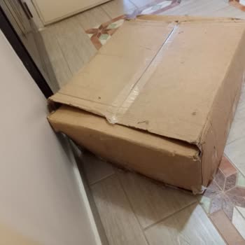 Karaca Züccaciye Aldığım Yemek Takımı Tamamlanmadı Ve Parçalar Hasarlı Geldi