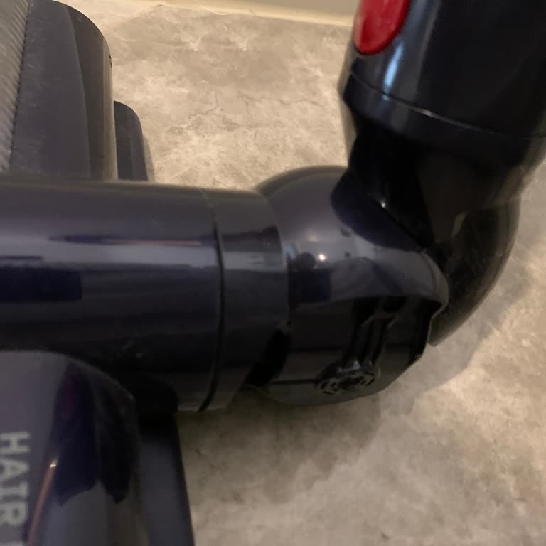 Dyson Gen5 Detect Parçaları Dökülüyor Ve Garanti Karşılamıyor