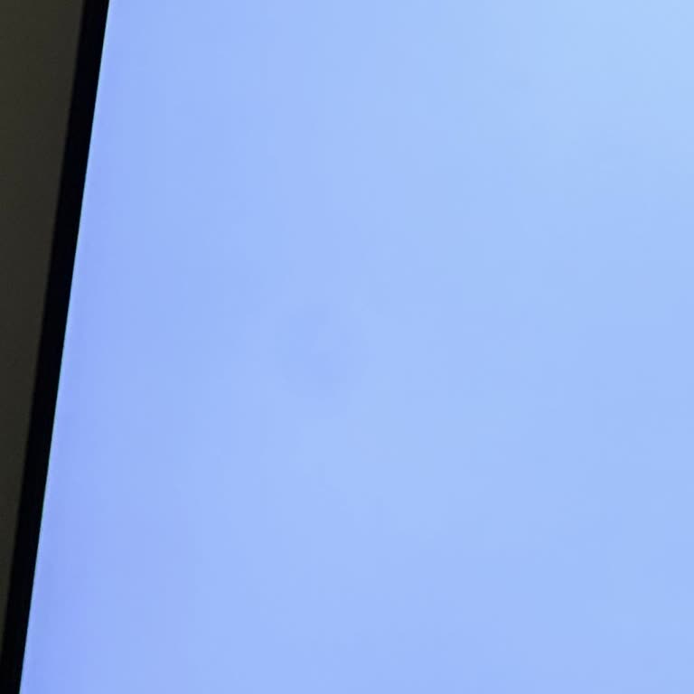 Samsung Televizyon Leke Var