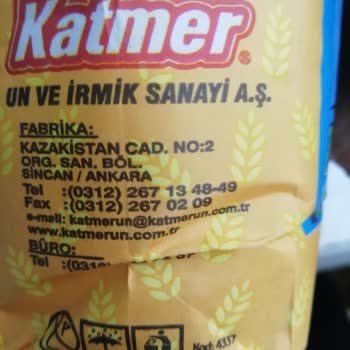 Katmer Un Katmer Markasının Kurtlu İrmikleri