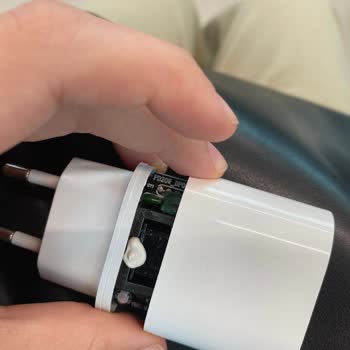 Appleturkiye.com (özel) Yanıltıcı Web Sitesinden Aldığım Şüpheli Adaptör Sorunu