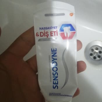 Sensodyne Hassasiyet Diş Eti Macunu Ağzımda Yara Açtı