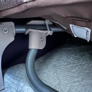 Elele Baby Elele Madre Park Yatak Gıcırtı Ve Sallanma Aparatı Problemi