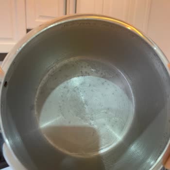 Munzur Su Kireçli Munzur Suyu