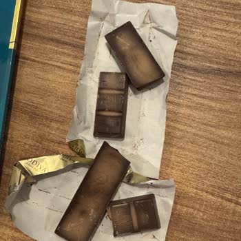 Tett Geçmemiş Godiva Çikolatası Bozuk Çıktı