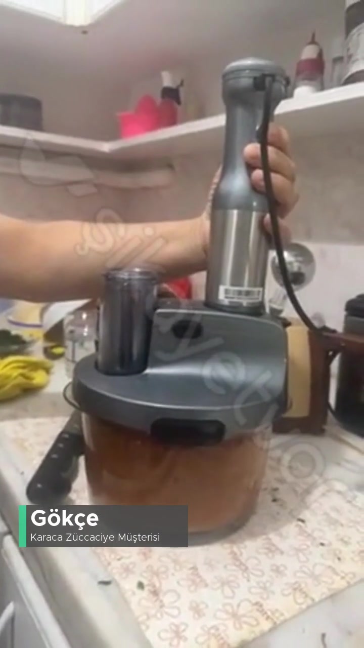 Karaca Blender Seti Çalışırken Duruyor! videonun kapak resmi