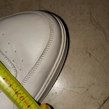 Elle Ayakkabı Üretim Hatası Ve Yetersiz Müşteri Hizmeti