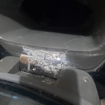 Samsung Çamaşır Makinesi Akıllı Kapak İç Kısmının Çatlaması