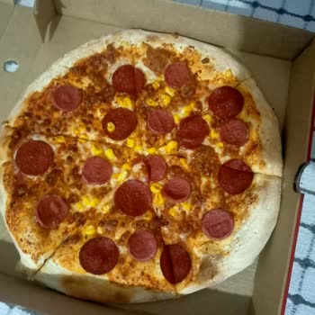 Manisa Terra Pizza Çiğ Pizza