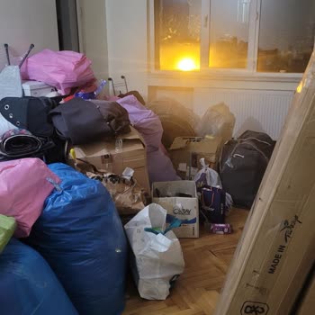 Ake Tadilat İnşaat Ve Temizlik Eşyalarımıza Zarar Verdiler!