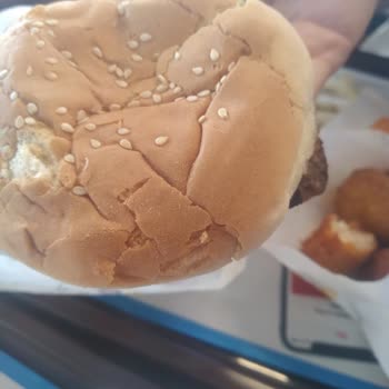 Burger King Bayat Hamburger Ve Eksik Malzemelerle Hayal Kırıklığı