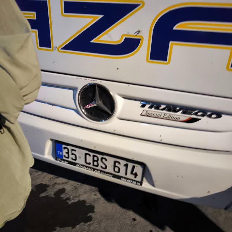 Hazar Turizm Geç Gelen Otobüs Ve Kaba Personel