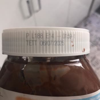 Kararmış Sertleşmiş Bozuk Nutella