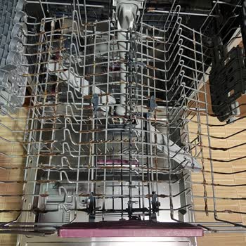 Arçelik 9485fi Bulaşık Makinesi Sepetlerinde Paslanma Sorunu