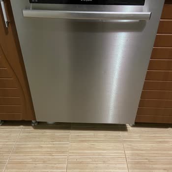 Arçelik 9485fi Bulaşık Makinesi Sepetlerinde Paslanma Sorunu