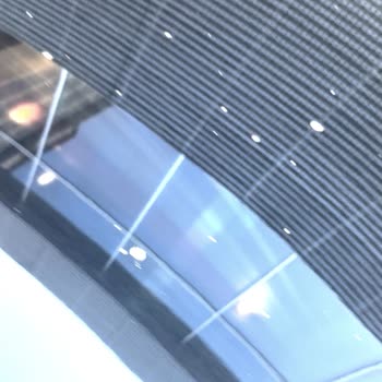 Avek Tekstilkent Audi Çimento Ve Dışkıya Bulanıp Teslim Edilen Araba